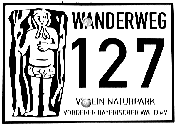 File:Wanderwegsymbol Naturpark Vorderer Bayerischer Wald.PNG