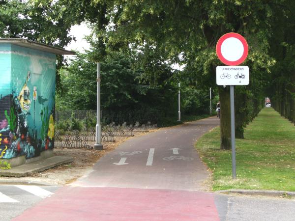 File:Belgium road path novehicles exceptbicyclesandmopedsa.jpg