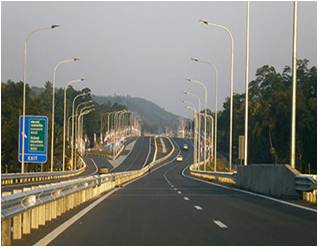 File:Sri Lanka Expressway.jpg
