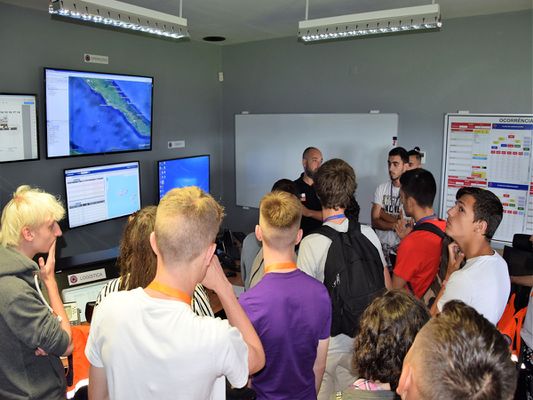 Presentation of the control room in Angra''