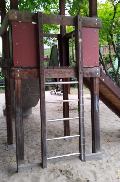 File:Playground ladder.jpg