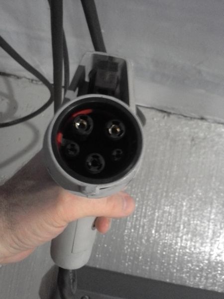 File:Sema connect charging socket type1.jpg