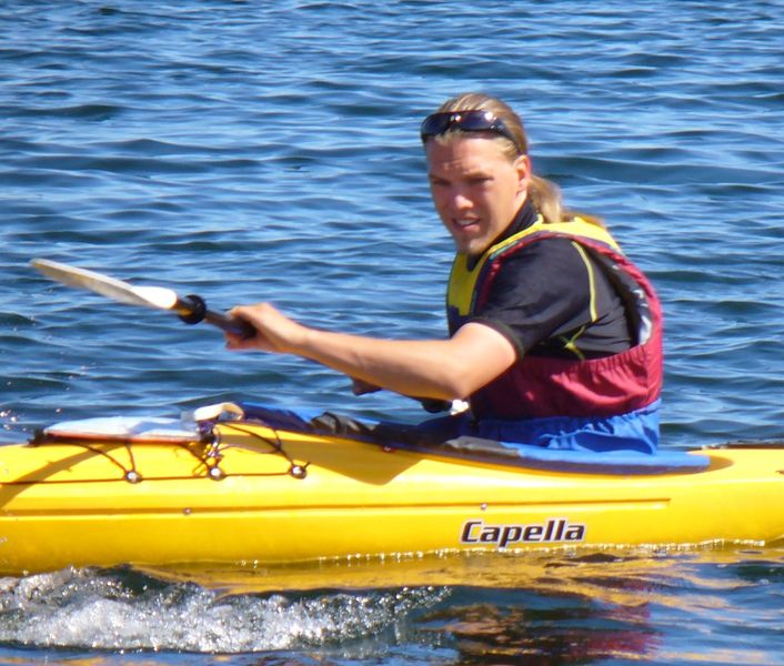 File:Kayak2006.jpg