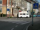 Germany: crossing:signals=no crossing:markings=zebra