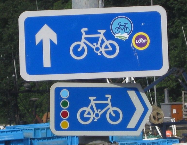 File:Scottish borders signs.jpg