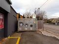 Громадська пральня та сушарка на заправній станції в Кілкенні, Ірландія (9442850043 9442850043)