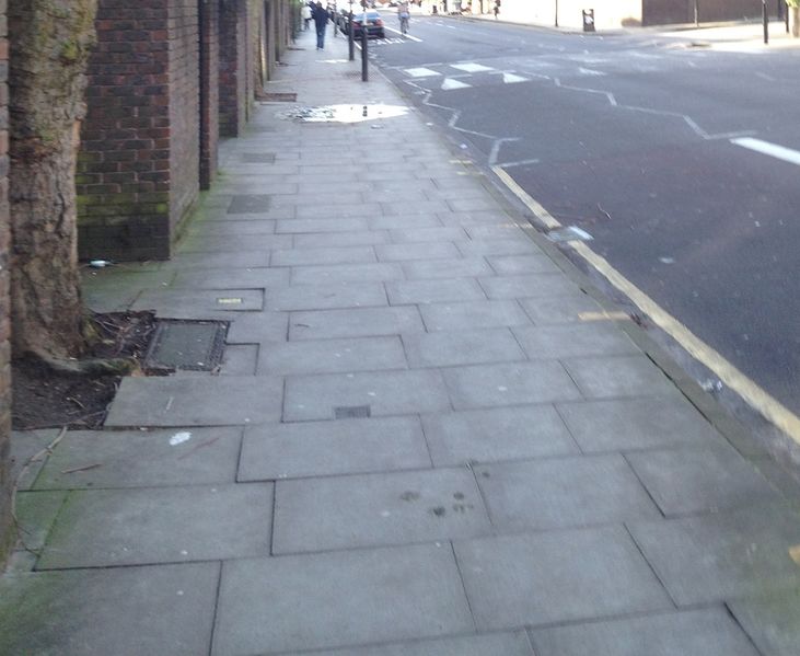 File:Pavement in North London.jpg