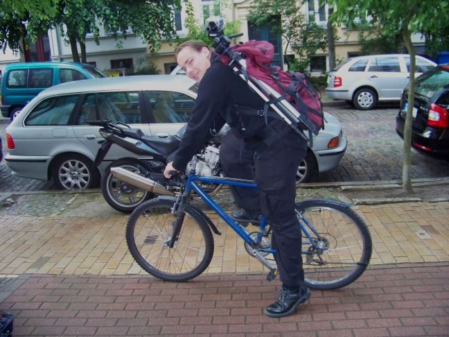 File:Video mapping bike knapsack.JPG