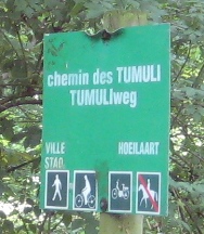 File:Image-Sonian Forest - Brussels signs - no horse.jpg