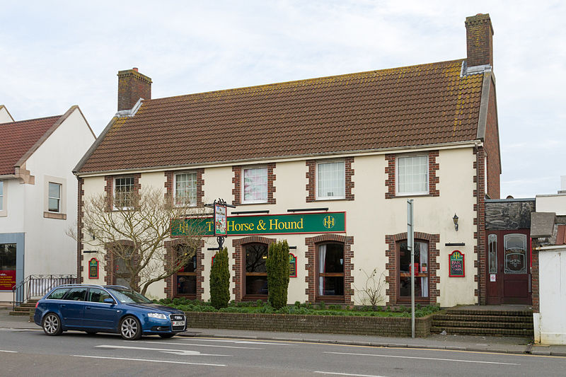 File:The Horse and Hound in St Brélade in Jersey.JPG