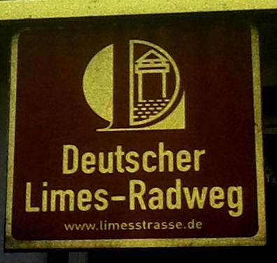 File:Limes-Radweg Routeneinschub.jpg