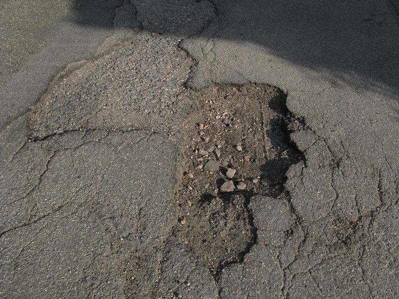 File:Pothole surface.jpg
