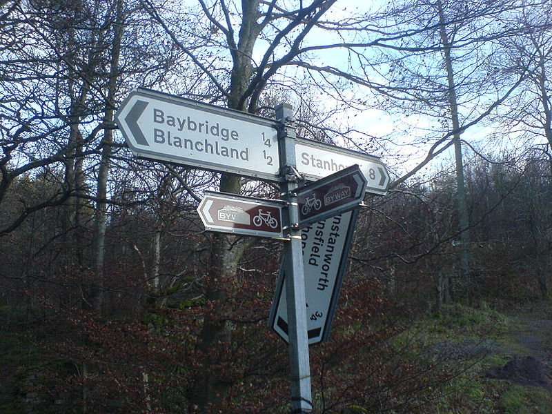 File:The National Byway signpost.jpg