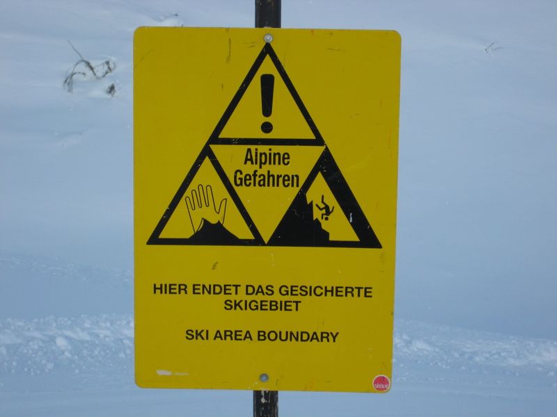 File:Ski area boundary austria.jpg
