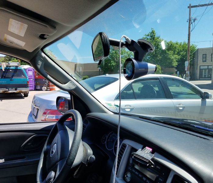 File:Waylens camera mounted to the windshield.jpg