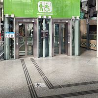 FR75012 tactile paving&elevator 2023-03-18.jpg