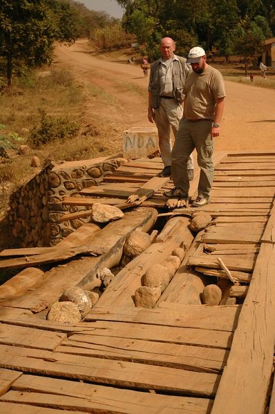 File:Malawi roads bridge.jpg