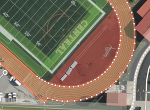Running track with inner area mapped in iD.png