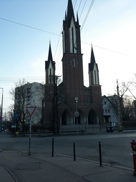 File:Rákospalota-Óvárosi Református Egyházközség temploma.jpg
