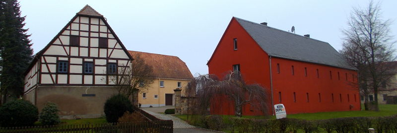 File:2014 Grumbach alter Bauernhof.jpg
