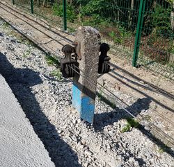 Railway switch mechnical actuation cable.jpg