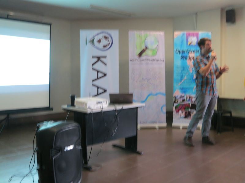 File:Open Data Day 2018 (Philippines) - unconference - Aaron Opdyke (1).jpg