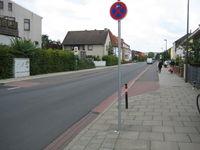Bremen residential street non-compulsory tracks 1.jpg