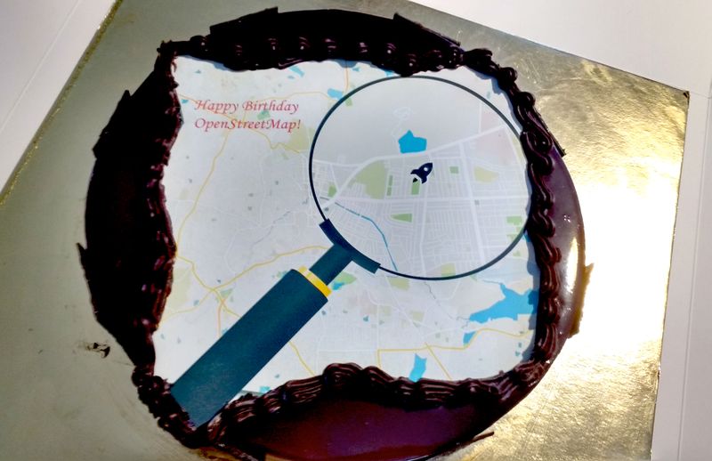 File:OpenStreetMap 12th birthday cake at Mapbox Bengaluru.jpg