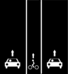 Cycle lanes oneway middle.png