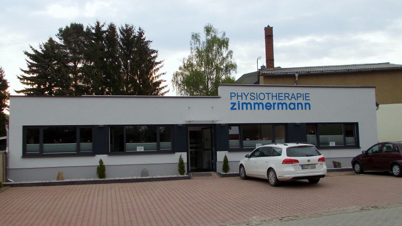 File:2015 Dippoldiswalde Physiotherapie Zimmermann.JPG