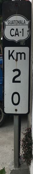 File:KM 20 - CA-1 (Road marker).JPG