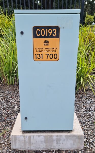 File:Sydney Traffic Control Box C0193.jpg