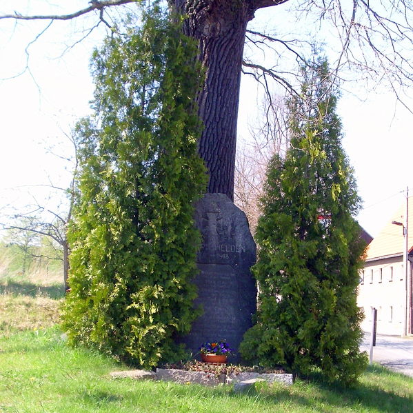 File:Denkmal 1. Weltkrieg in Berreuth bei Dippoldiswalde.jpg