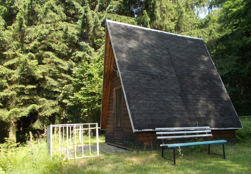 File:2014 Hütte am Steinbruchweg Blockhausen.jpg