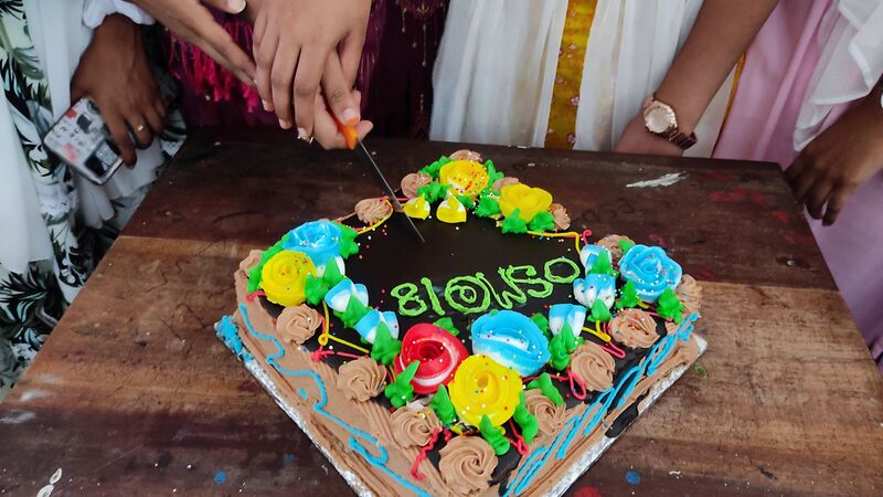 File:OSM18anniversary Bangladesh BSMRSTU cake photo1 by Sawan Shariar.jpg
