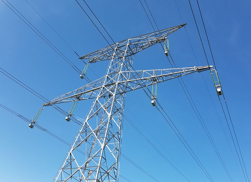 File:French power tower suspension.jpg