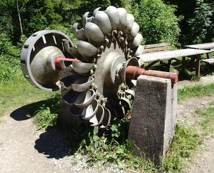File:Stierwaschboden turbine.jpg