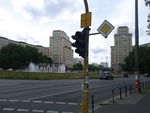 Strausberger Platz Berlin Vorfahrt.jpg