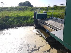 Small movable weir
